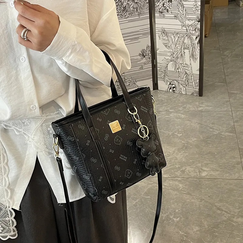 Yalu PU Tote One Shoulder Handbag Unisex Ecru/Black/Pink/Brown-2