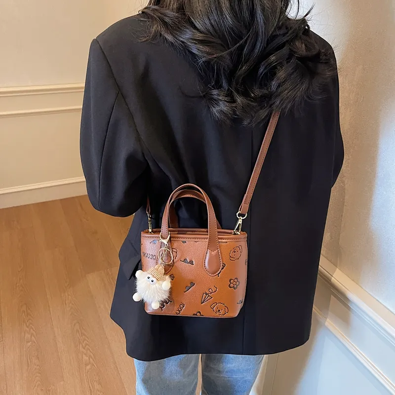 Yalu PU Handbag Regular Unisex White/Black/Pink/Brown-17