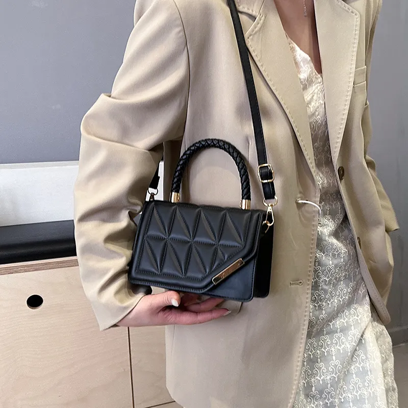 Yalu PU Crossbody One Shoulder Handbag Women's Black/Ecru/Rose Red/Khaki-1