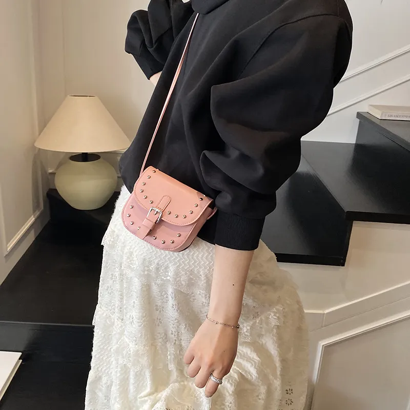 Yalu PU Shoulder Bag Unisex Silver/Pink/Black/Blue/White-8