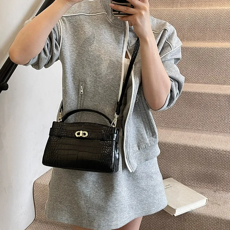 Yalu PU Shoulder Bag, Crossbody Bag, Handbag Unisex Luo Dai Pink/White/Black-9