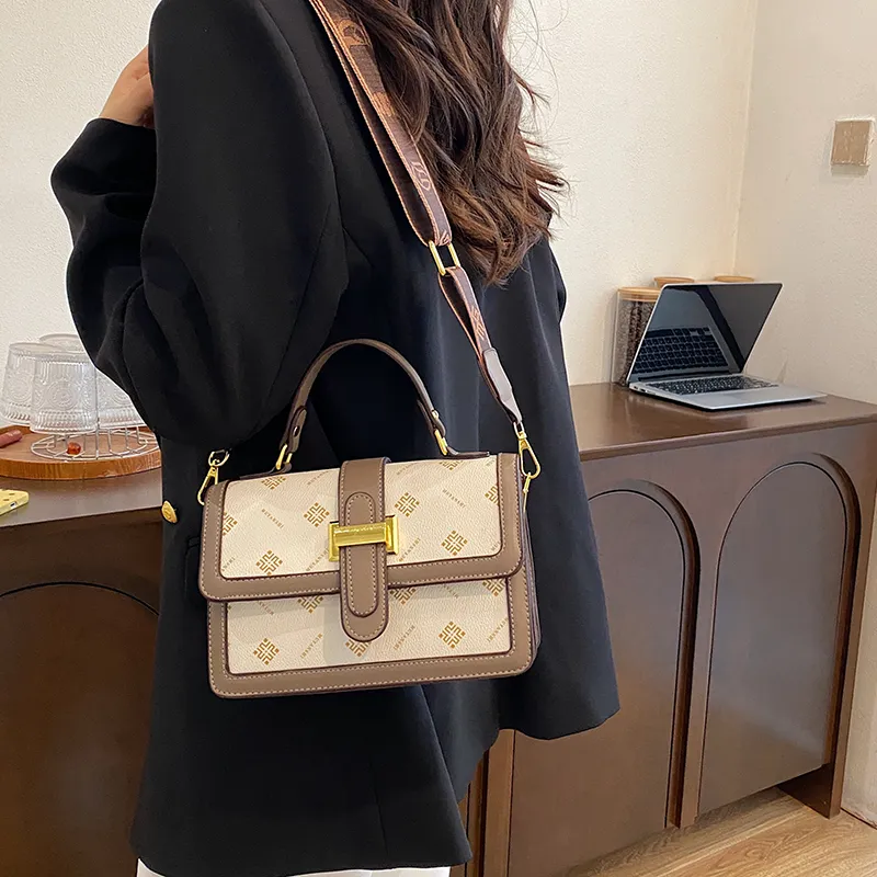 Yalu Polyvinyl Chloride PVC Leather Handbag Regular Unisex Ecru/Yellow/Brown-3