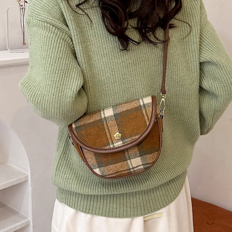Yalu Woolen Crossbody Bag Women's Red Plaid/Green Plaid/Yellow Plaid-14