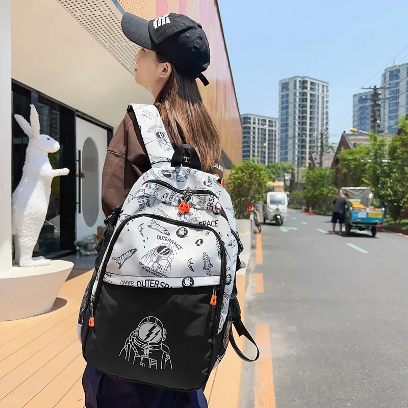 Yalu Nylon Backpack Unisex White/Black/Khaki-5