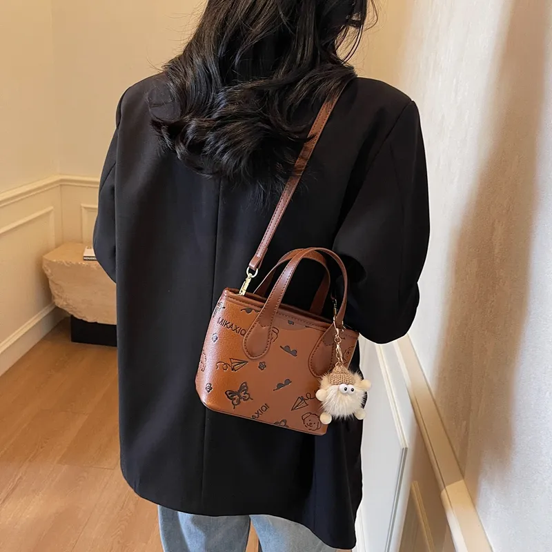Yalu PU Handbag Regular Unisex White/Black/Pink/Brown-15