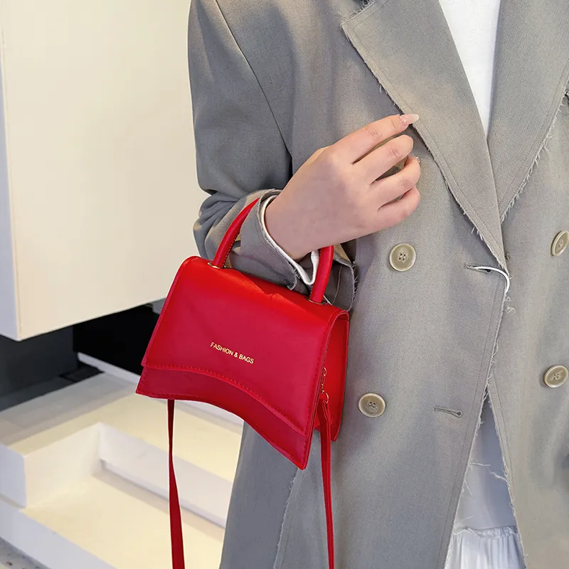 Yalu PU Crossbody Handbag Unisex Red/Black/Silver/Gold/Khaki/Brown/White-4