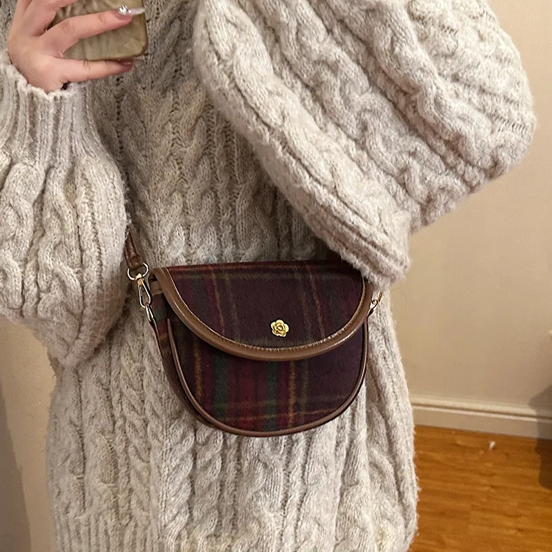 Yalu Woolen Crossbody Bag Women's Red Plaid/Green Plaid/Yellow Plaid-2