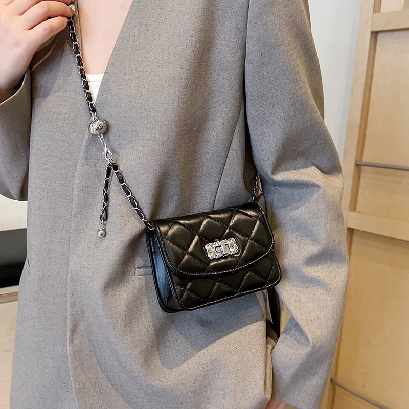 Yalu PU Crossbody Bag Unisex Black/White/Silver-4