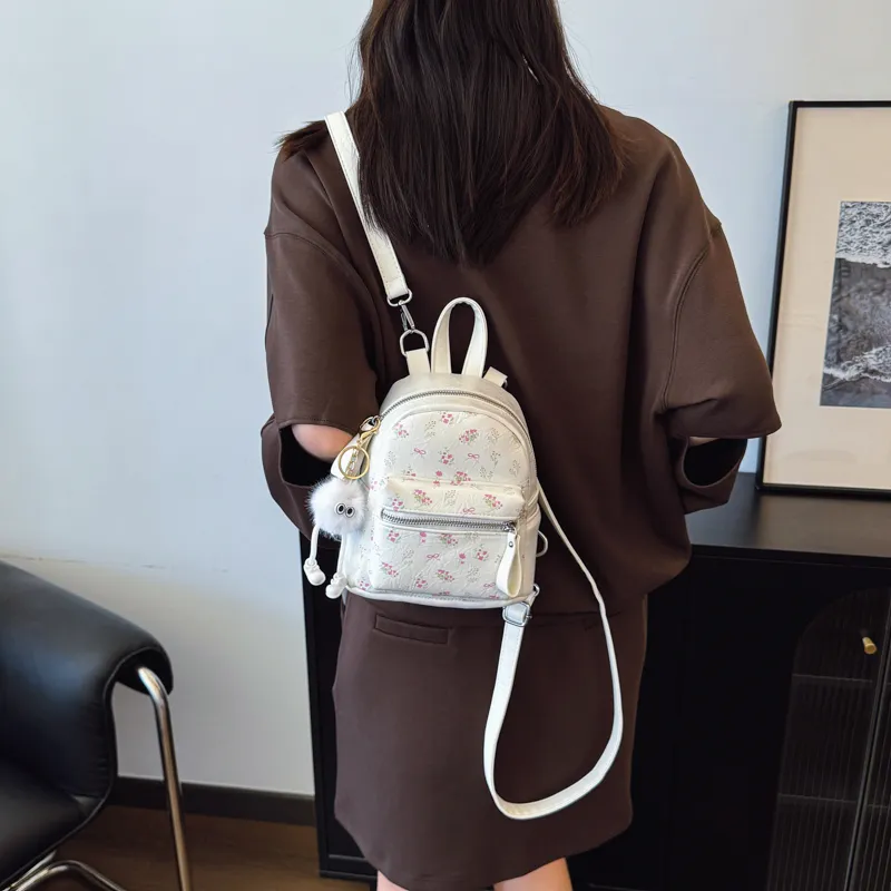 Yalu PU Backpack Unisex White/Silver/Black-20