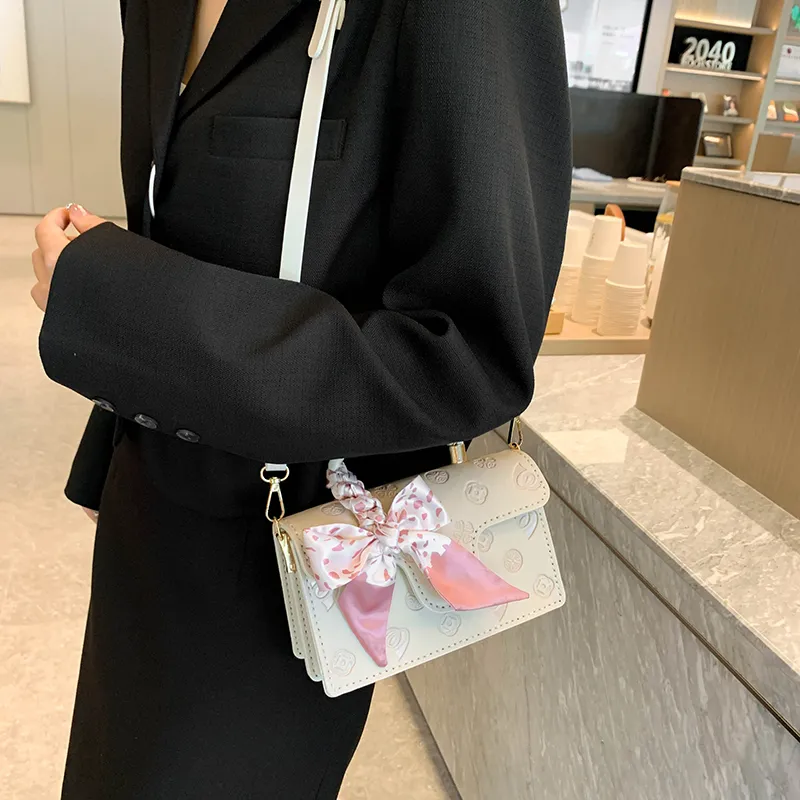 Yalu PVC Handbag Regular Unisex Ecru/Pink-3