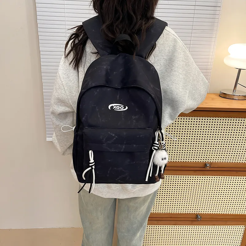 Yalu Nylon Backpack Unisex White/Red/Green/Black-22