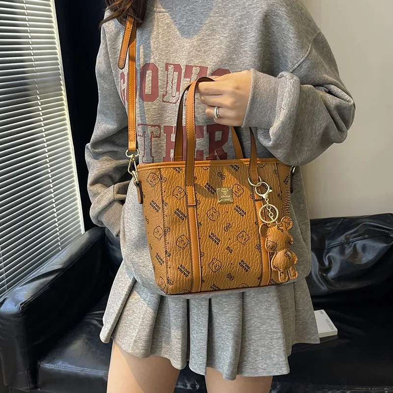 Yalu PU Tote One Shoulder Handbag Unisex Ecru/Black/Pink/Brown-17