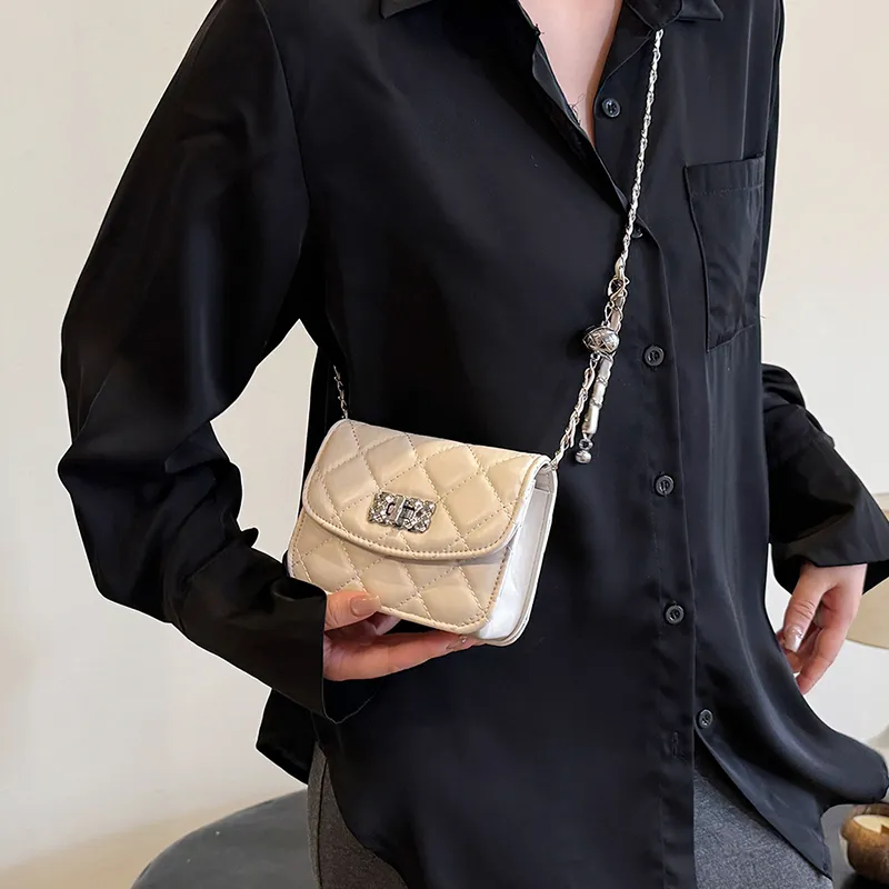 Yalu PU Crossbody Bag Unisex Black/White/Silver-7