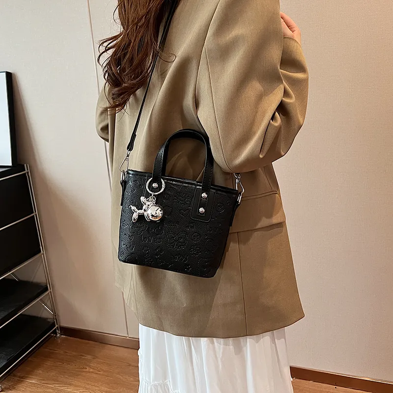 Yalu PU Handbag Women's Ecru/Black/Pink-10