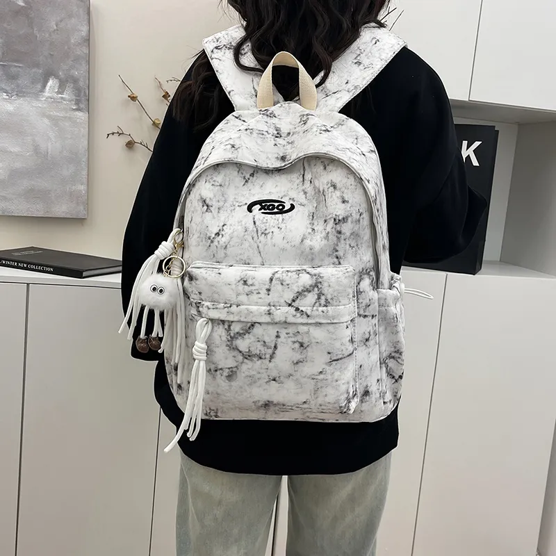 Yalu Nylon Backpack Unisex White/Red/Green/Black-4