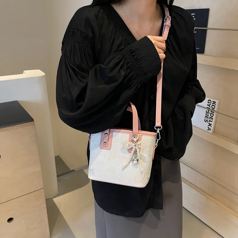 Yalu PVC Crossbody Bag Regular Unisex Ecru/Silver/Pink-9