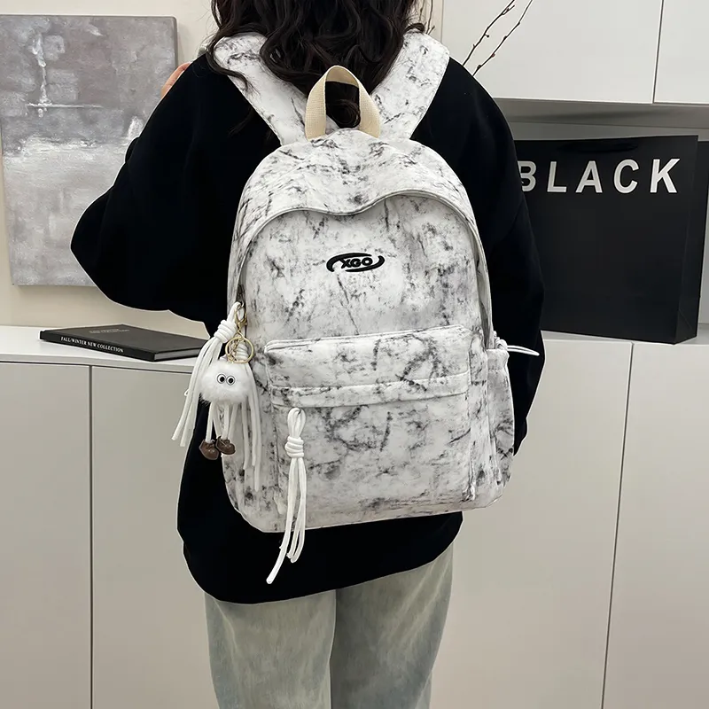 Yalu Nylon Backpack Unisex White/Red/Green/Black-5