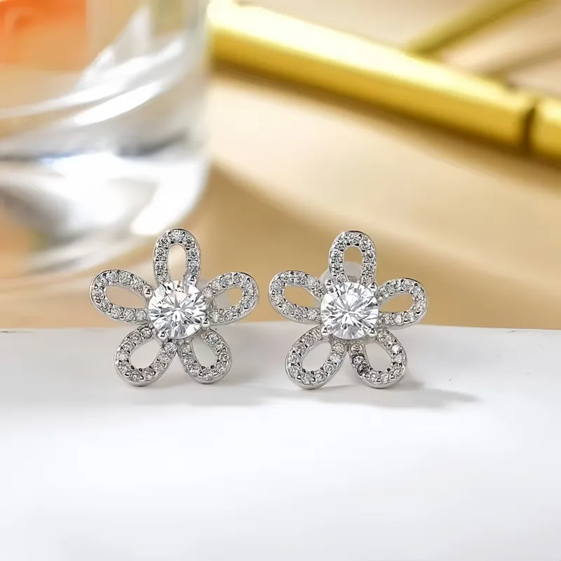 Stone On The Line 925 Sterling Silver Stud Earrings Unisex-1