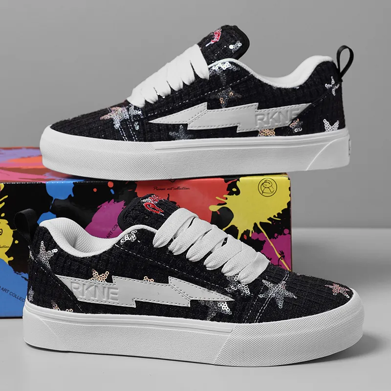 SHANDIANFENGBAO x ABCDONGA Anti Slip Wear Resistant Low Top Skateboard Shoes Unisex Starry Black-3