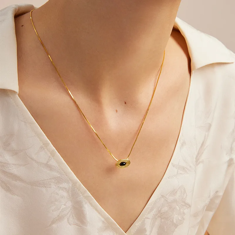NEVERFAR Black Agate Necklaces Unisex-3