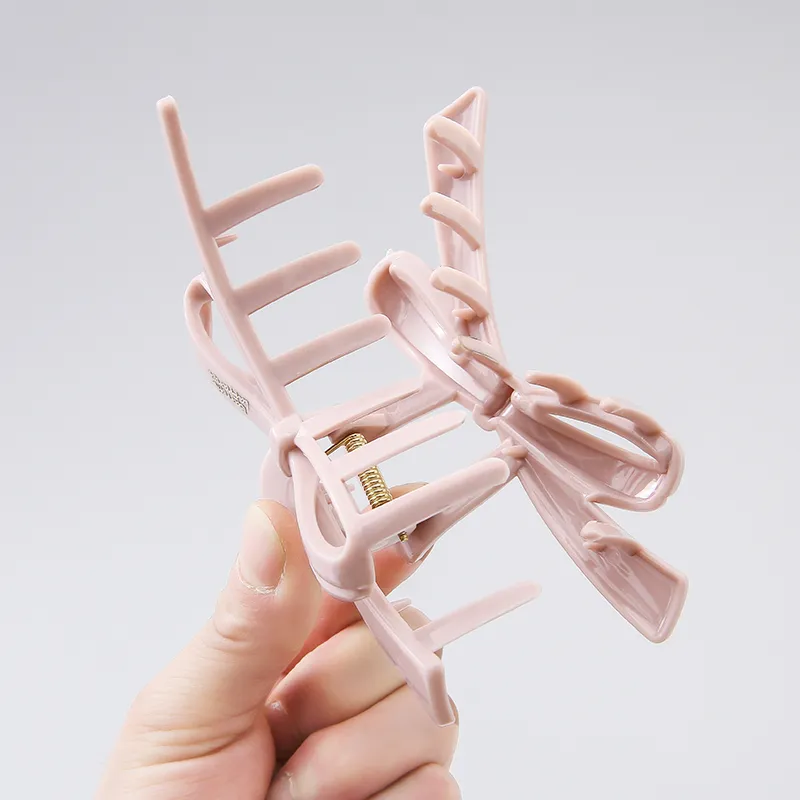WIR ORNAMENTS Acrylic Hair Clips Women's-6