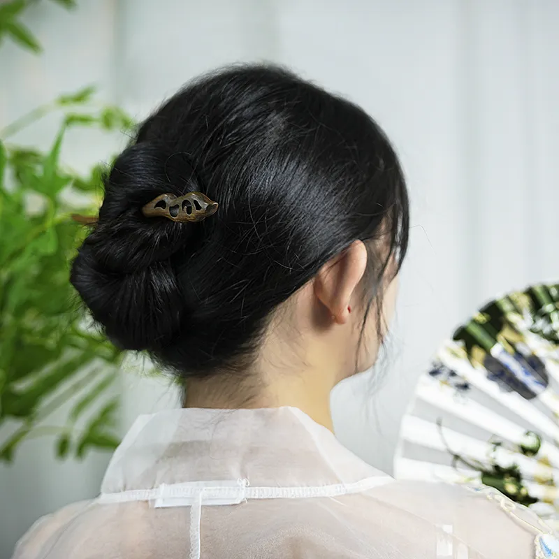 WIR ORNAMENTS Resin Hairpins Women's-1