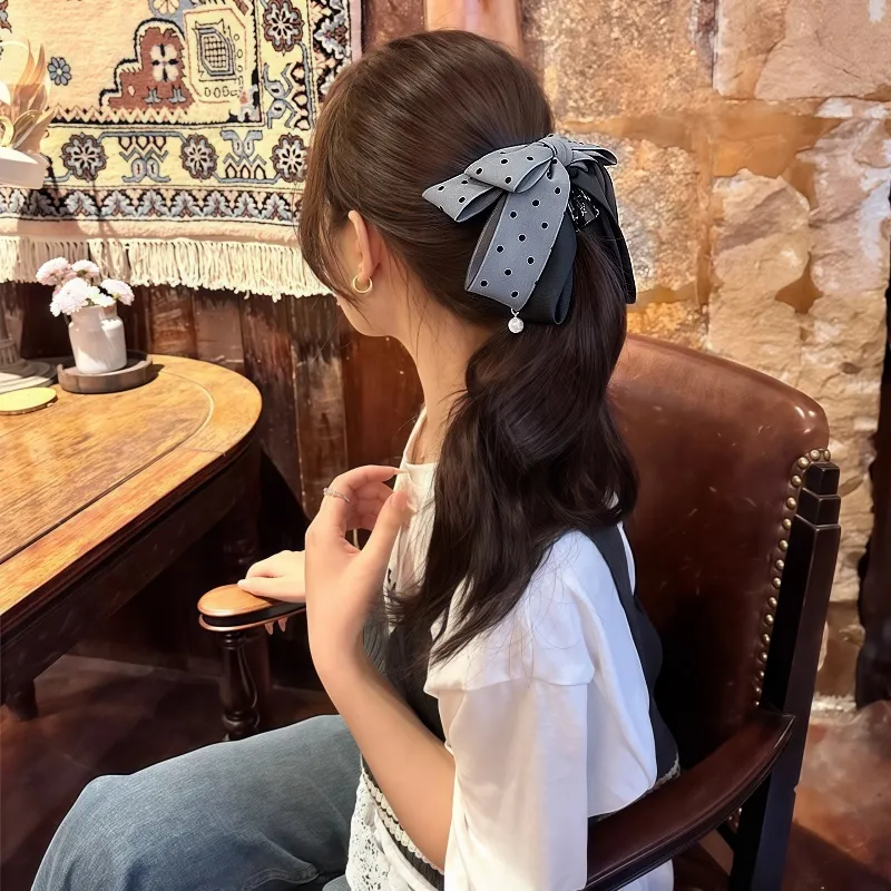 WIR ORNAMENTS Fabric Hair Clips Women's-1
