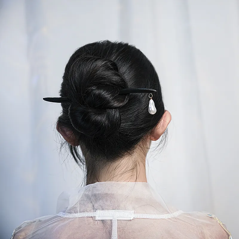 WIR ORNAMENTS Resin Hairpins Women's-2