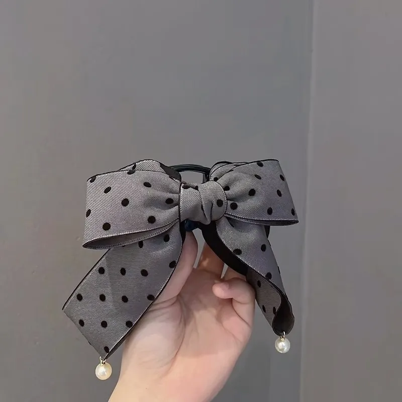 WIR ORNAMENTS Fabric Hair Clips Women's-3