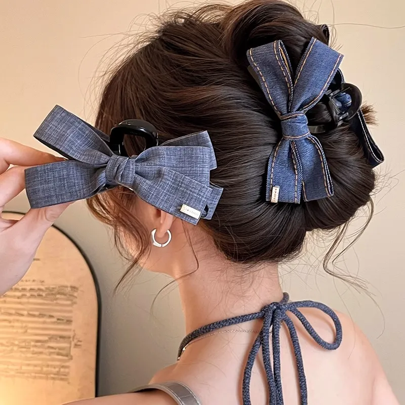 WIR ORNAMENTS Acrylic Hair Clips Women's-7