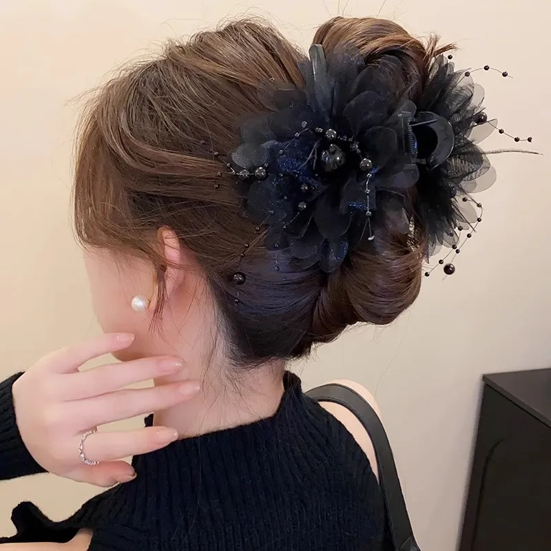 WIR ORNAMENTS Acrylic Hair Clips Women's-1