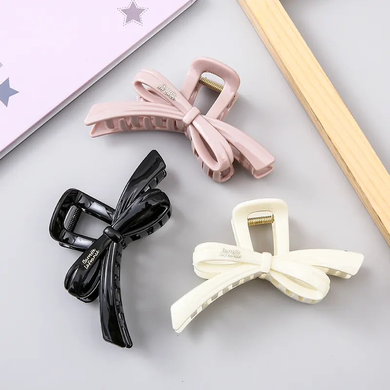 WIR ORNAMENTS Acrylic Hair Clips Women's-10