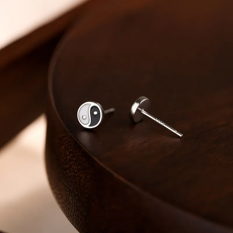 SHK Sterling Silver Stud Earrings Unisex-2