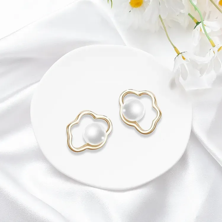 ROGA Alloy Stud Earrings Women's-1