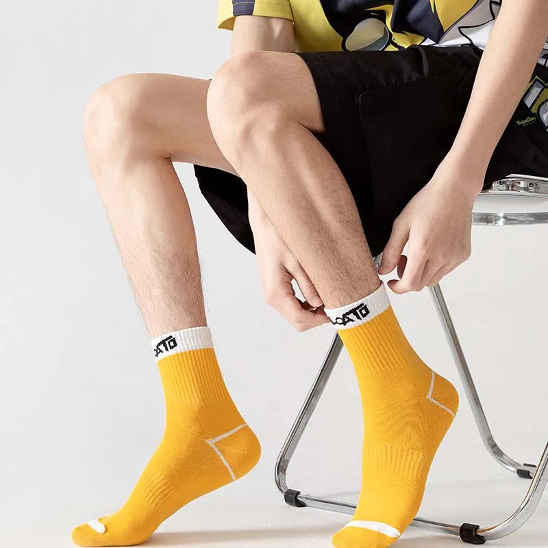 MIIOW Trend Party Series Mid Calf Socks Men's Shopping Bag Combo Set-0