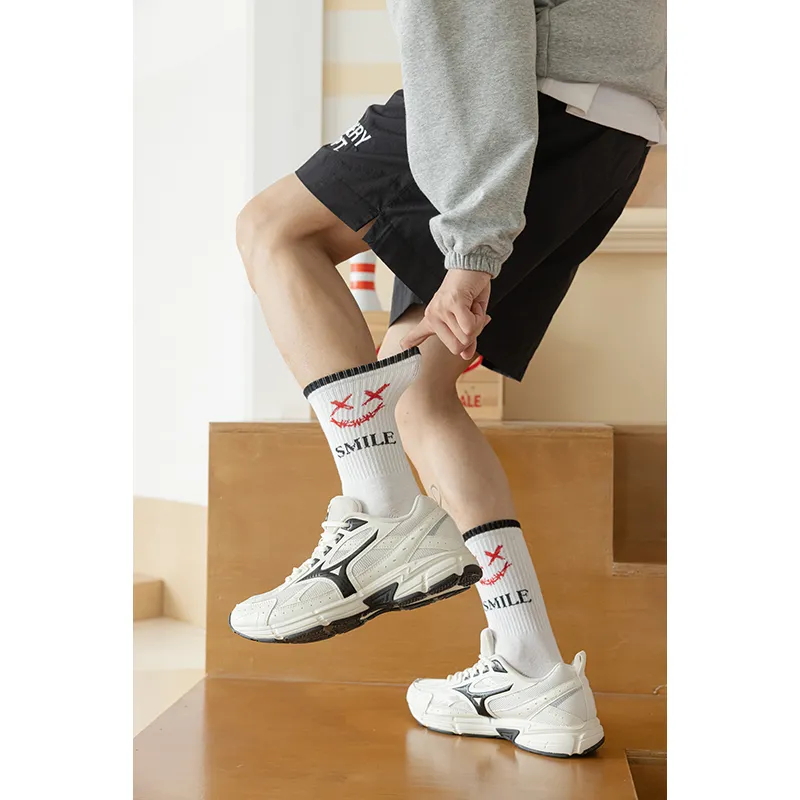 MIIOW Trend Party Series Mid-Calf Socks Unisex Gift Box Combination-1