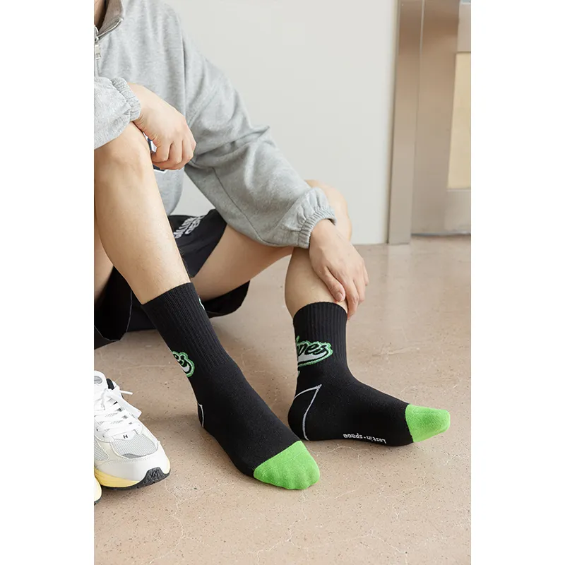 MIIOW Trend Party Series Mid Calf Socks Men's Shopping Bag Combo Set-4