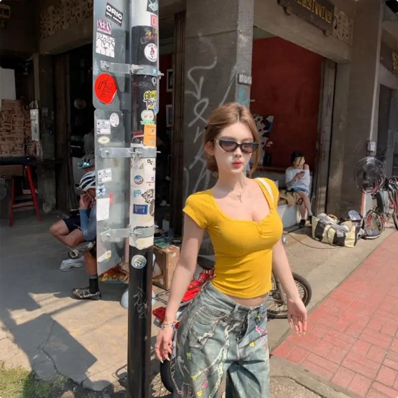DOKZB T Shirts Women's Yellow-4