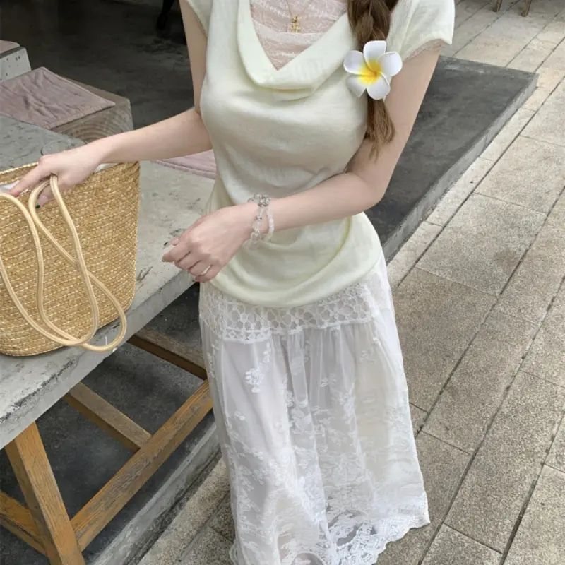 DOKZB T Shirts Women's Apricot-5