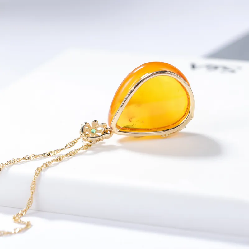 S&A Beeswax Fine Jade Necklaces Women's-3