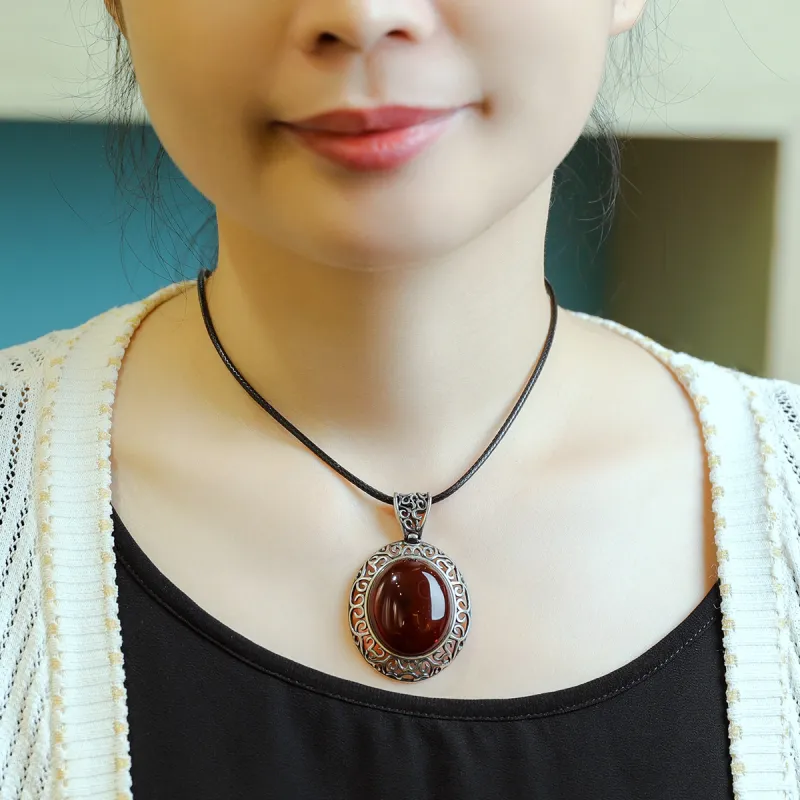 S&A Amber/Beeswax Fine Jade Necklaces Women's-1