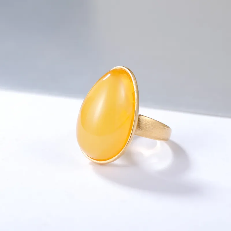 S&A Amber/Beeswax Rings Women's-1