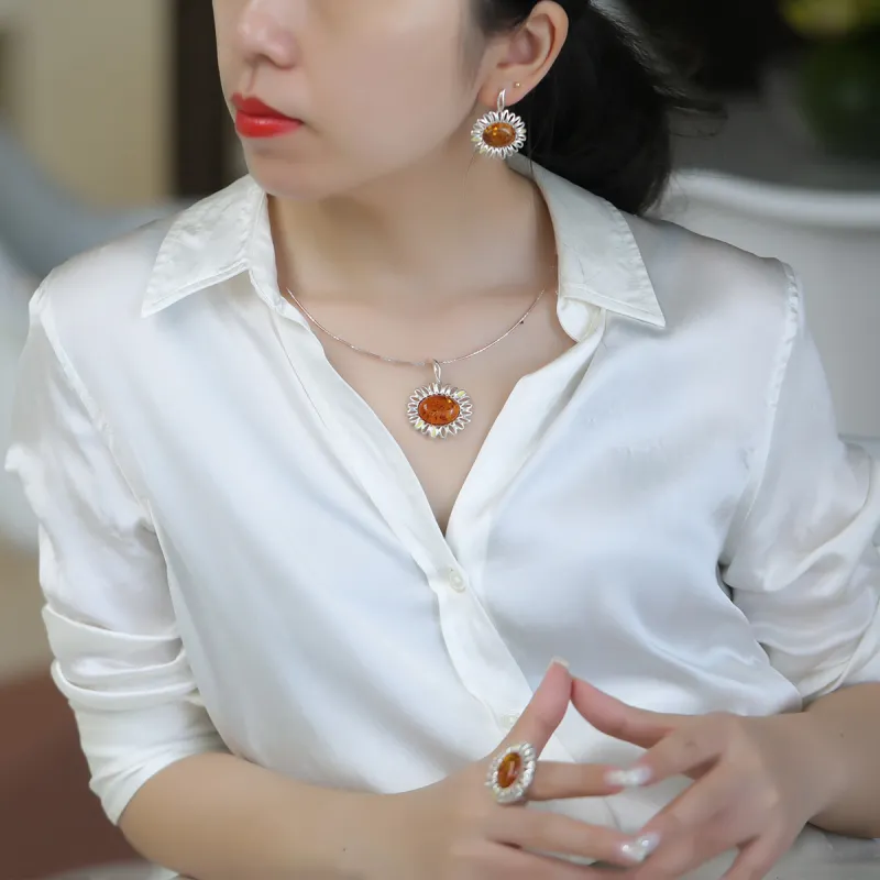 S&A Amber Beeswax Rings Women's-9