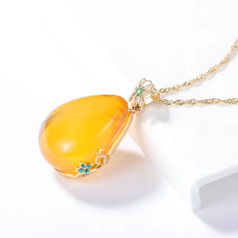 S&A Beeswax Fine Jade Necklaces Women's-2