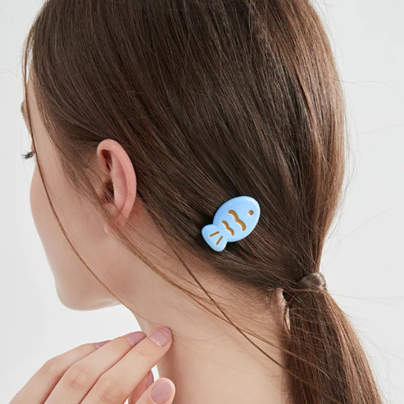 LINGJIE Acrylic Hair Clips Women's White-5