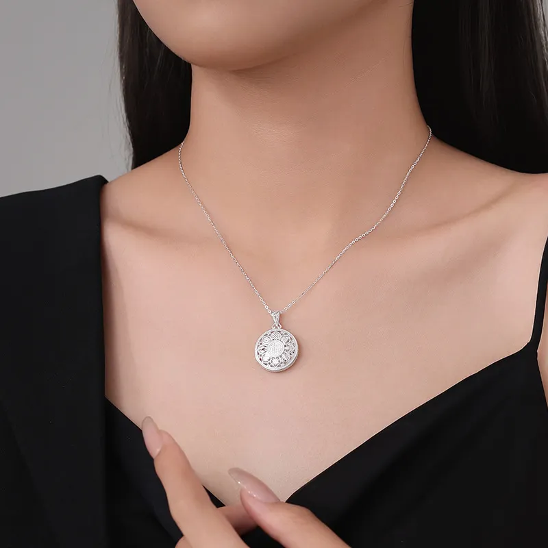 CHINA GOLD S999 Fine Silver Necklaces Women's-1