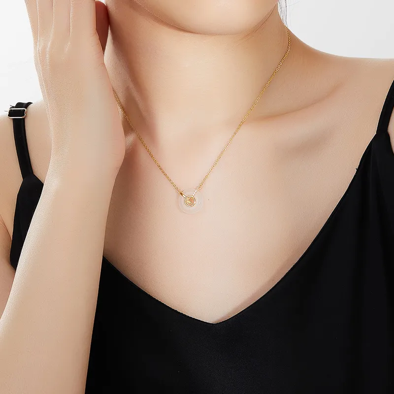 CHINA GOLD Chalcedony Necklaces Women's-7