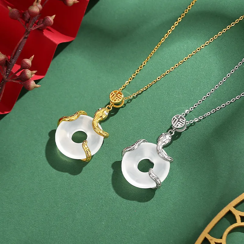 CHINA GOLD Chalcedony Necklaces Women's-6
