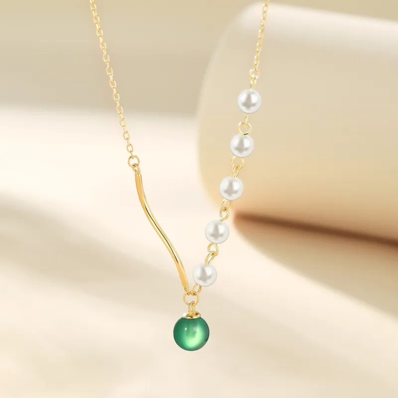 CHINA GOLD Chalcedony Jade Necklaces Women's-2