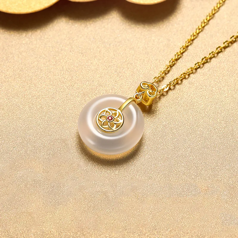 CHINA GOLD Chalcedony Jade Necklaces Women's-2